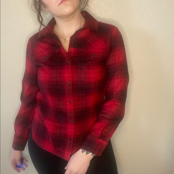 Pendleton flannel - Picture 3 of 6